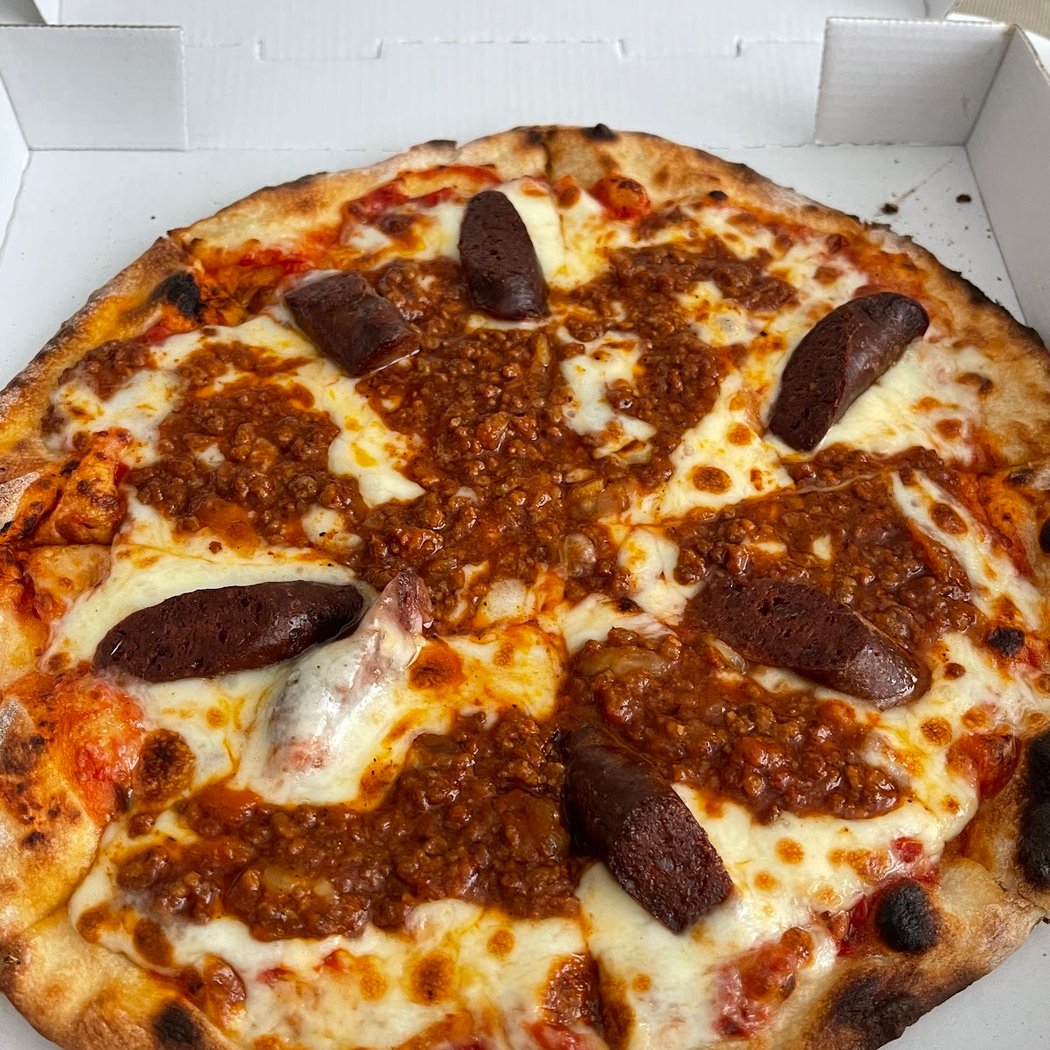 Pizza Siciliana 1
